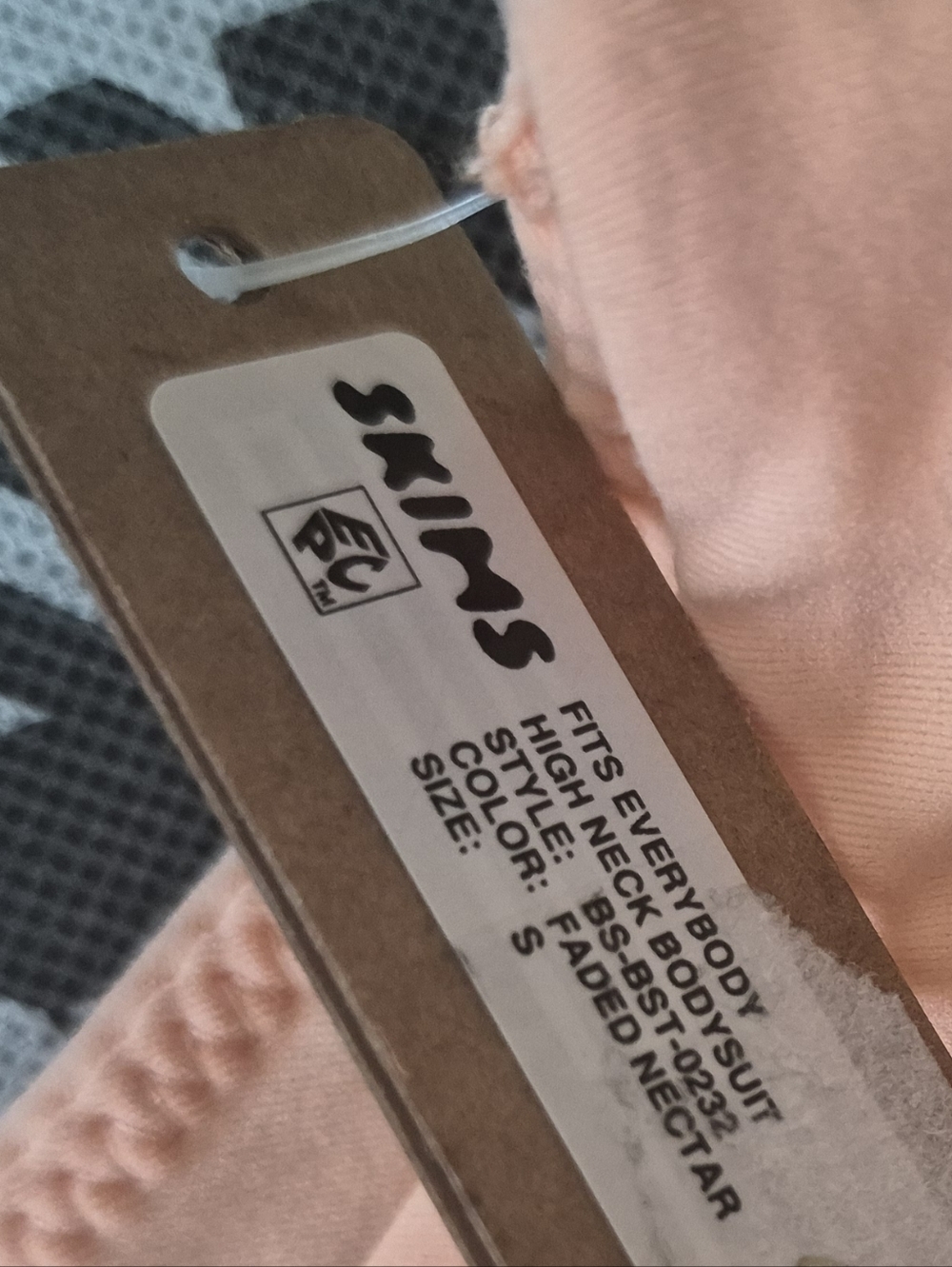 SKIMS Nectar Sleeveless Bodysuit- Sz S - Picture 2 of 2
